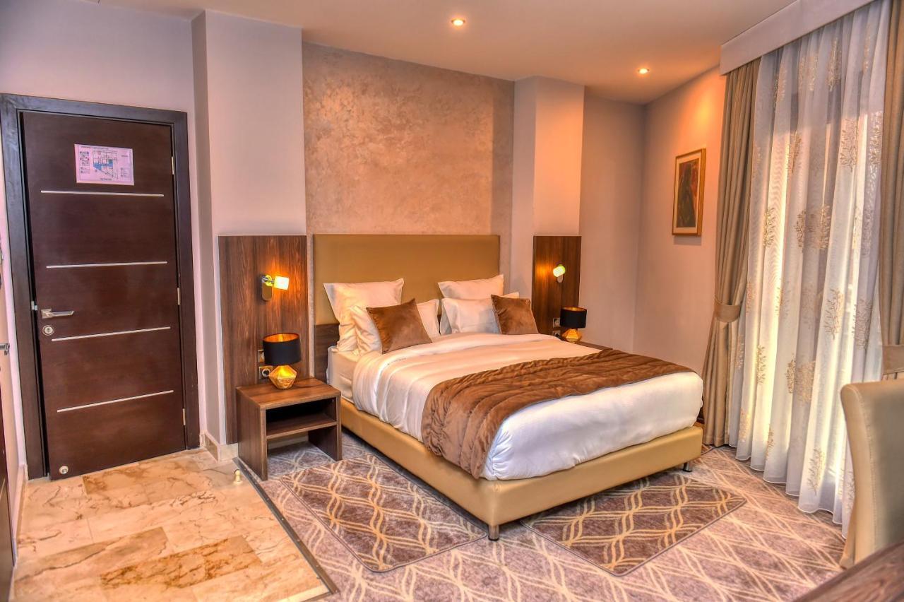 Mf Hotel Oran Bir El Djir Exterior photo